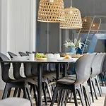 Vakantiehuis Pet-friendly In With Sauna